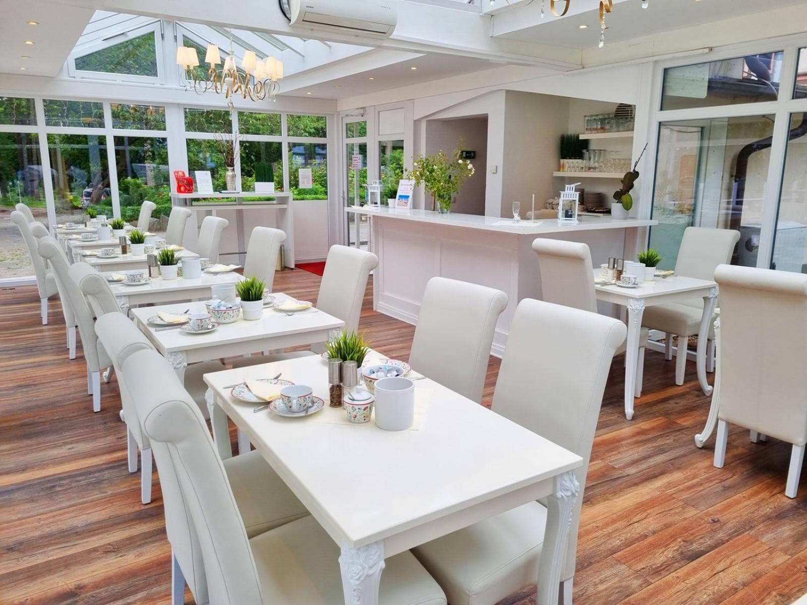 Strandhotel Lindequist Sellin  외부 사진